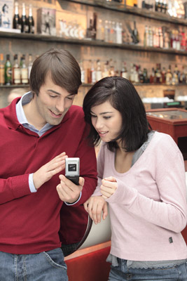 EF81_couple_4_72dpi.jpg