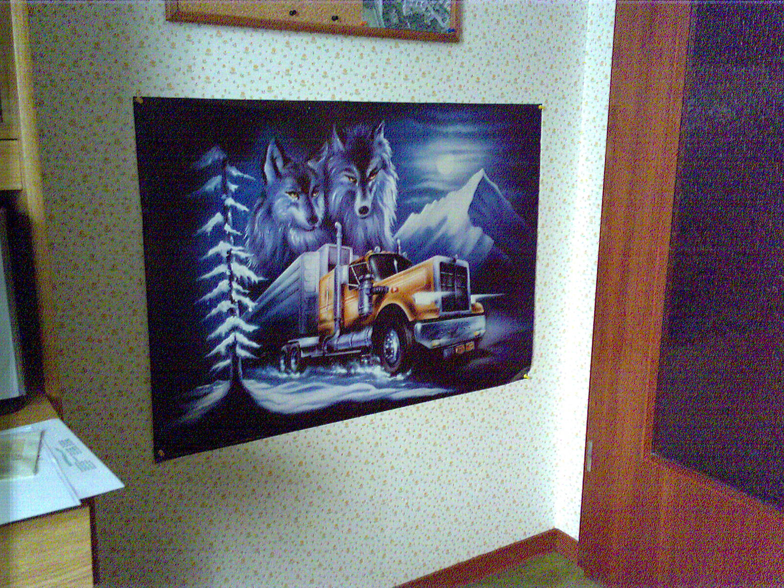 EF81_Indoor_04.jpg